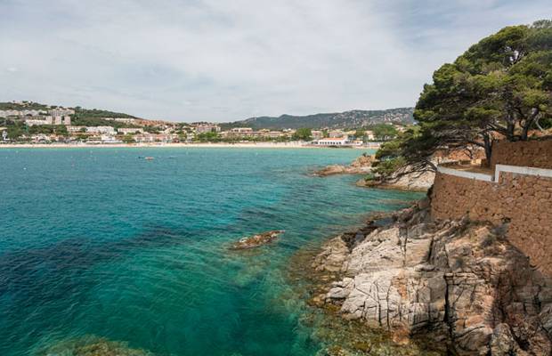 Goditi l'estate al massimo. Hotel ILUNION Caleta Park S'Agaró