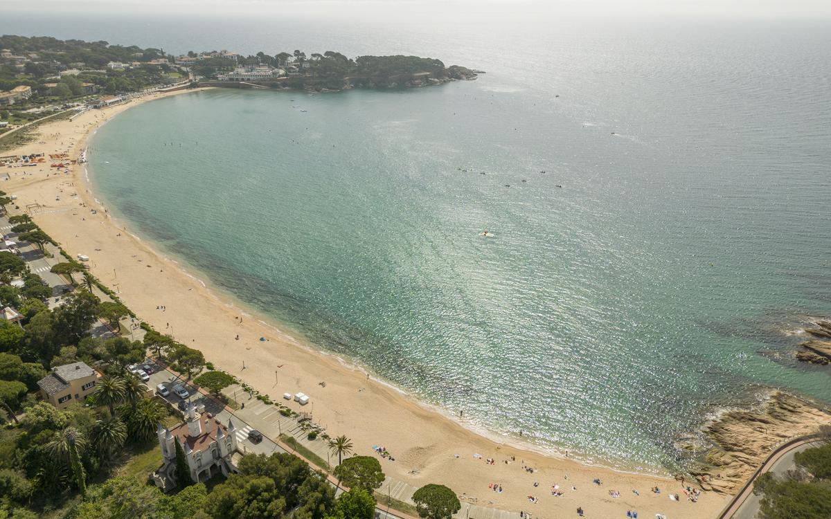 Prima linea di spiaggia Hotel ILUNION Caleta Park S'Agaró Prima linea di spiaggia Hotel ILUNION Caleta Park S'Agaró